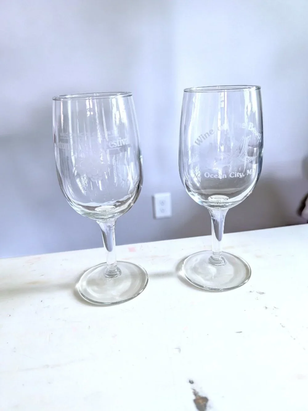 Set of 2 Ocean City MD Salisbury Wine Festival Souvenir Etched Wine Glasses MD
